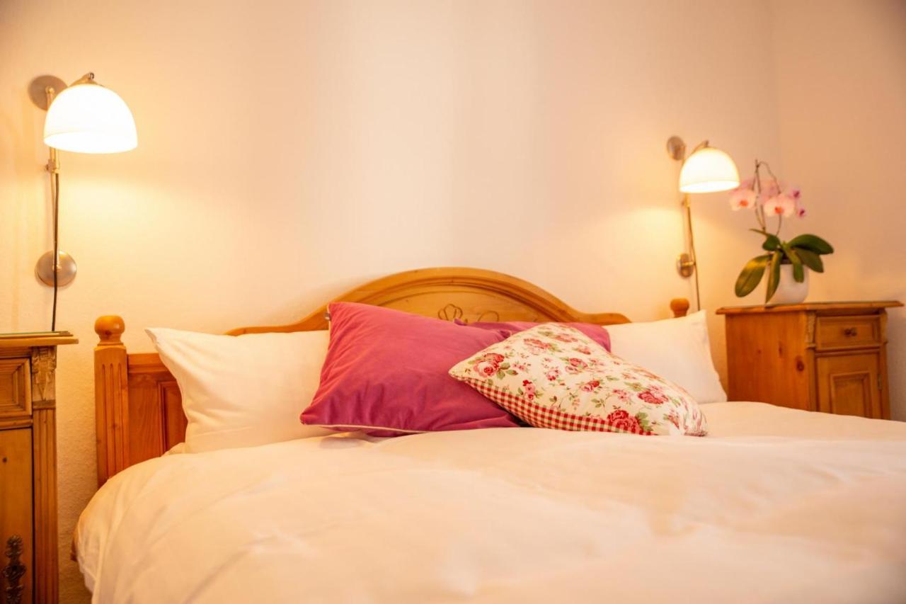 ארבאך Hotel Wappenstube מראה חיצוני תמונה